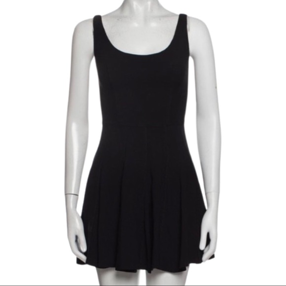 claude montana Dresses & Skirts - State of Claude Montana crepe sleeveless black dress. Size 2-4 / Small (S)